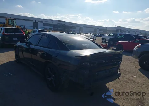 2014 Dodge Charger Police z USA, uszkodzony, nr VIN 2C3CDXAT4EH186684